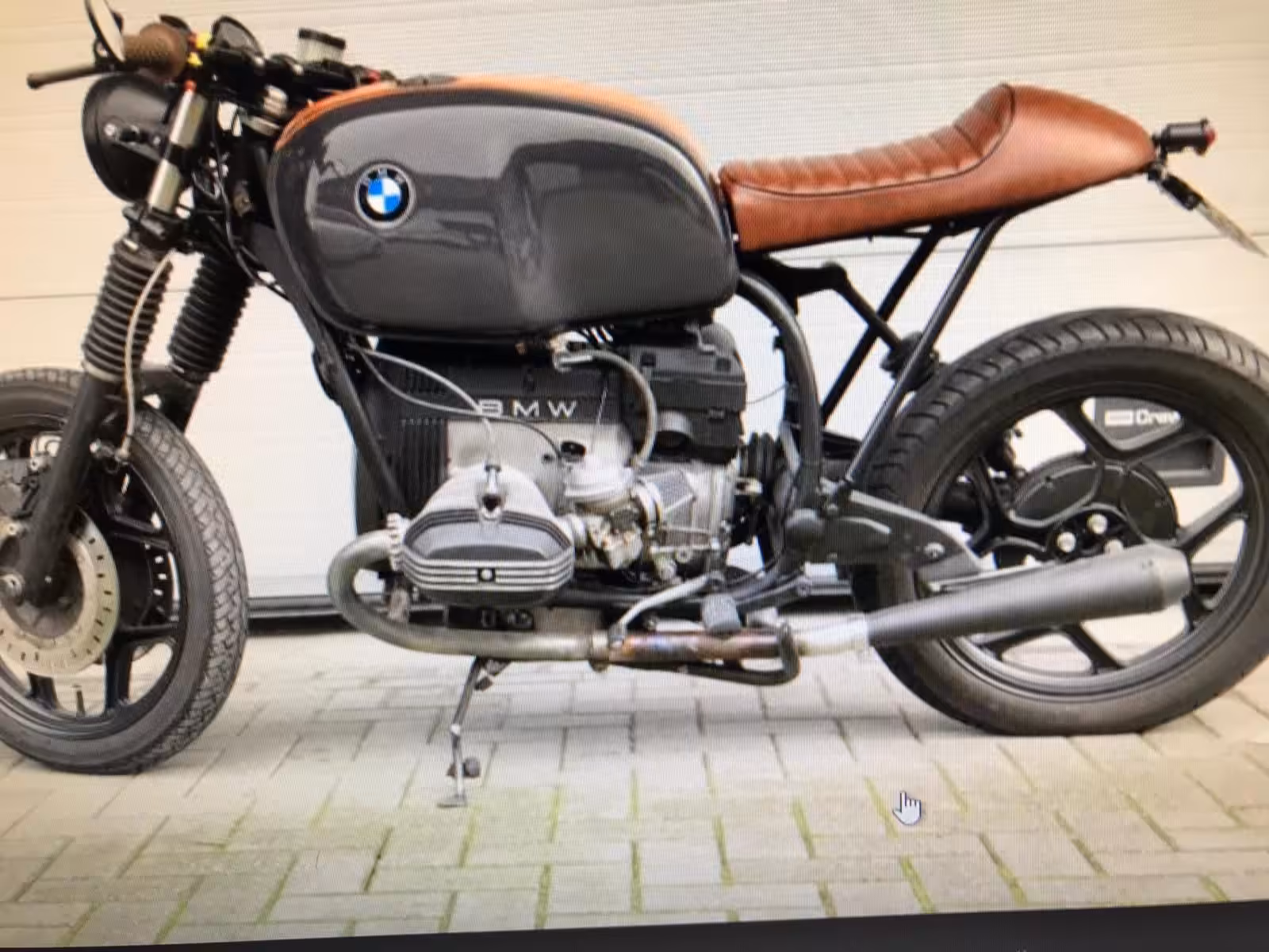 BMW-Oldtimer-Motorrad mit neuem Sitz – Autosattlerei Wick Wil
